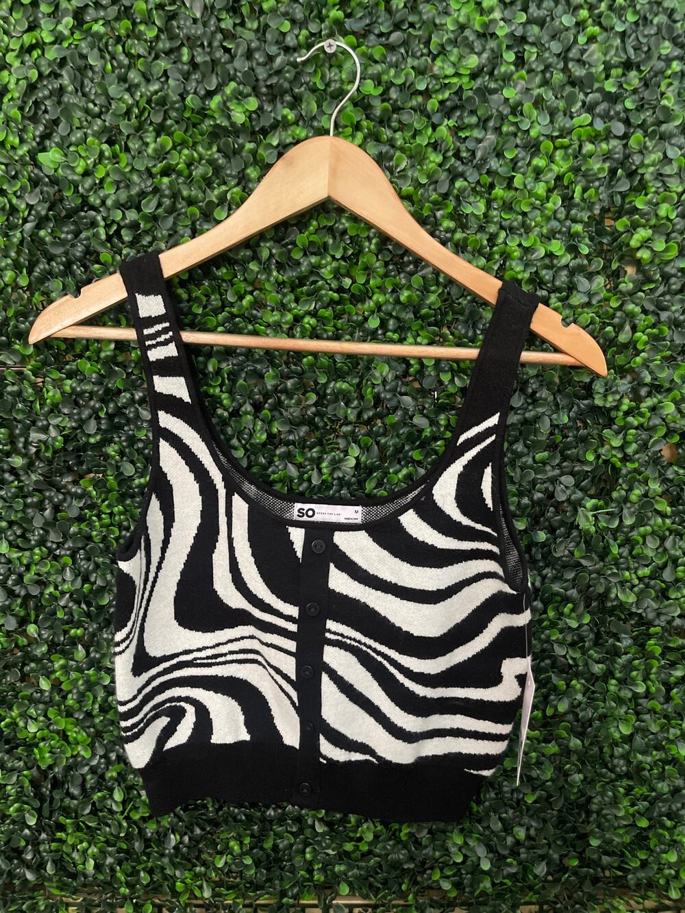 NWT SO size M women’s Soft Black and White Cami